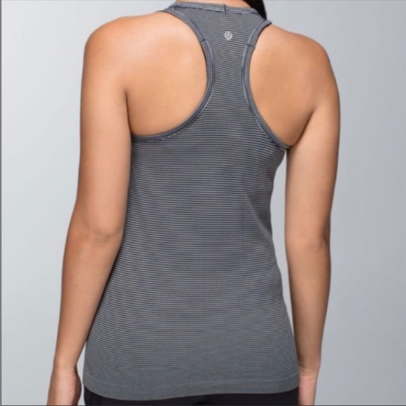 Lululemon swiftly tech black and white stripe tank - Picture 2 of 7